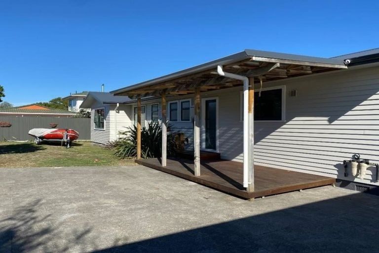 Photo of property in 44 Rogers Road, Bay View, Napier, 4104