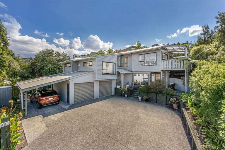 Photo of property in 12 Da Vinci Place, West Harbour, Auckland, 0618