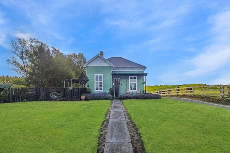 Photo of property in 219 Tutaenui Road, Marton, 4788