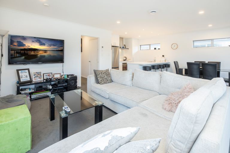 Photo of property in 3 Caithness Street, New Brighton, Christchurch, 8083