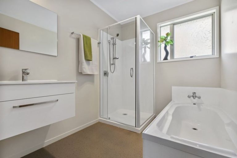 Photo of property in 3b Newcastle Road, Dinsdale, Hamilton, 3204