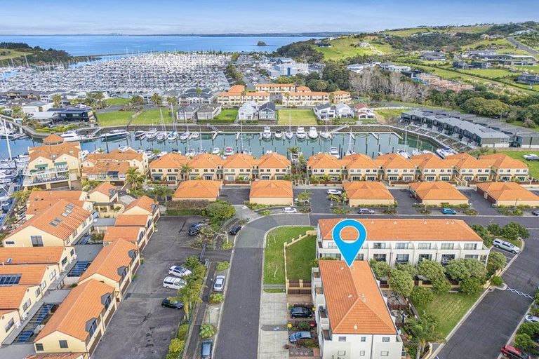 Photo of property in 42 Waterside Crescent, Gulf Harbour, Whangaparaoa, 0930