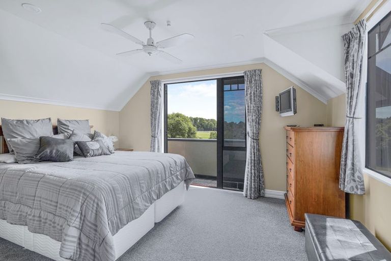 Photo of property in 23 Aloma Way, Glenview, Hamilton, 3206