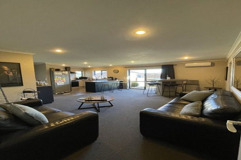 Photo of property in 77a Isabella Drive, Pukekohe, 2120