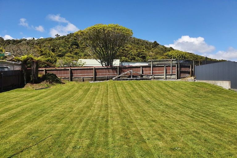Photo of property in 189 Main South Road, Karoro, Greymouth, 7805