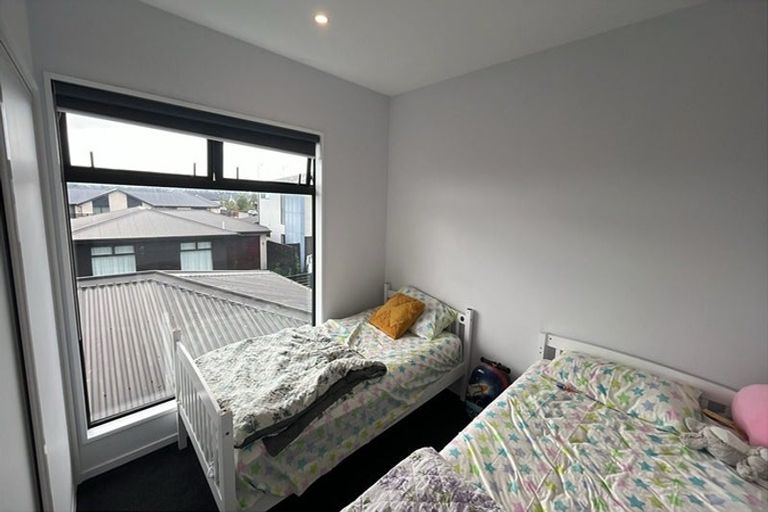 Photo of property in 5 Bellbird Lane, Marshland, Christchurch, 8083