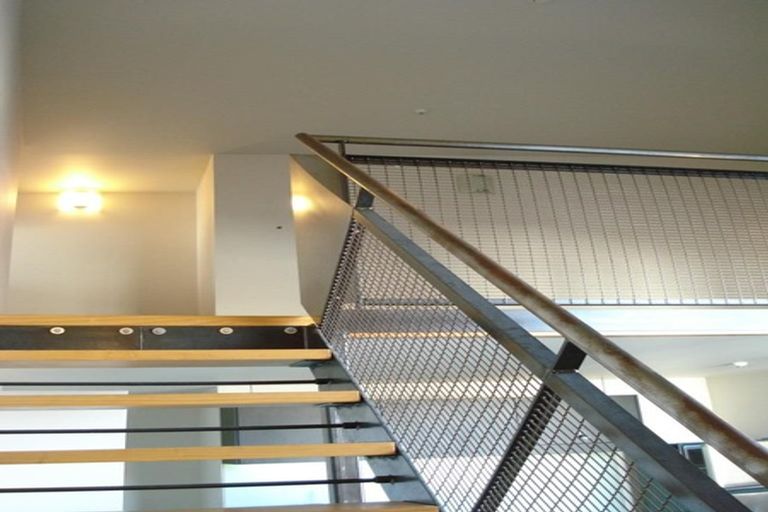 Photo of property in Urbane Apartments, 48/29 Webb Street, Mount Cook, Wellington, 6011