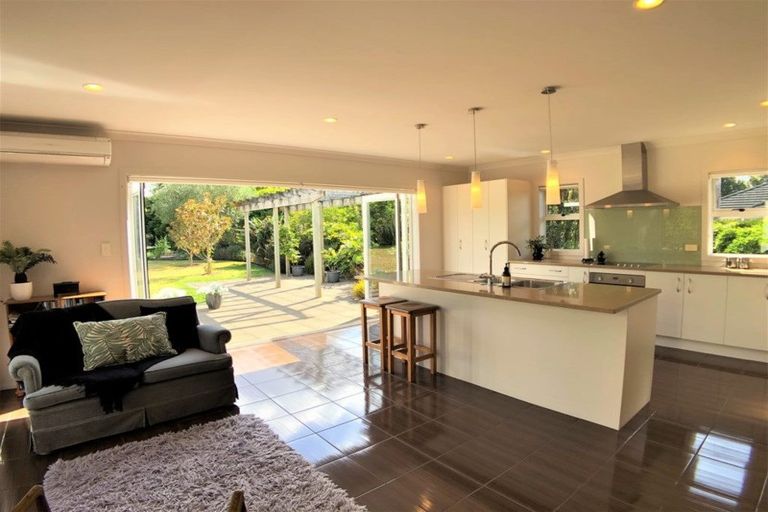 Photo of property in 40 Edkins Road, Kerikeri, 0230