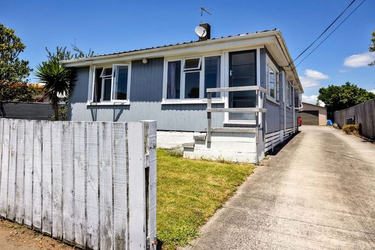 Photo of property in 336 Carrington Street, Vogeltown, New Plymouth, 4310
