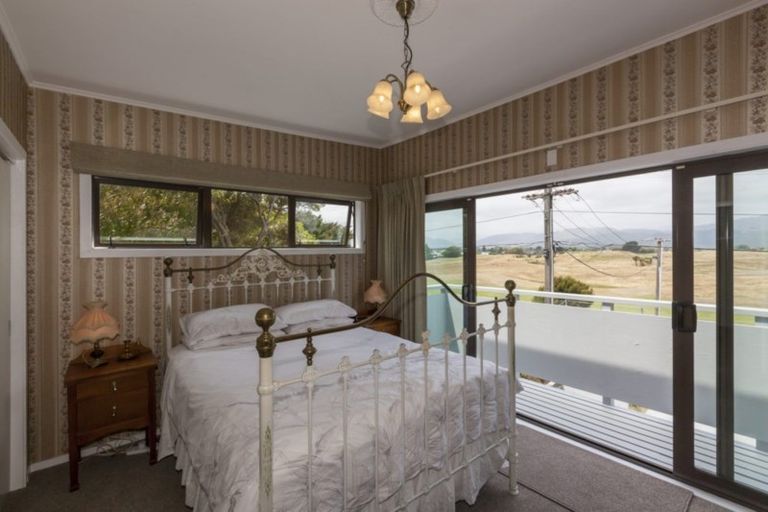 Photo of property in 83b Golf Road, Paraparaumu Beach, Paraparaumu, 5032