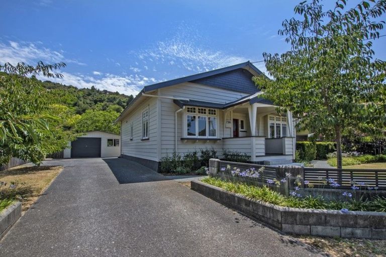 Photo of property in 8 School Lane, Regent, Whangarei, 0112