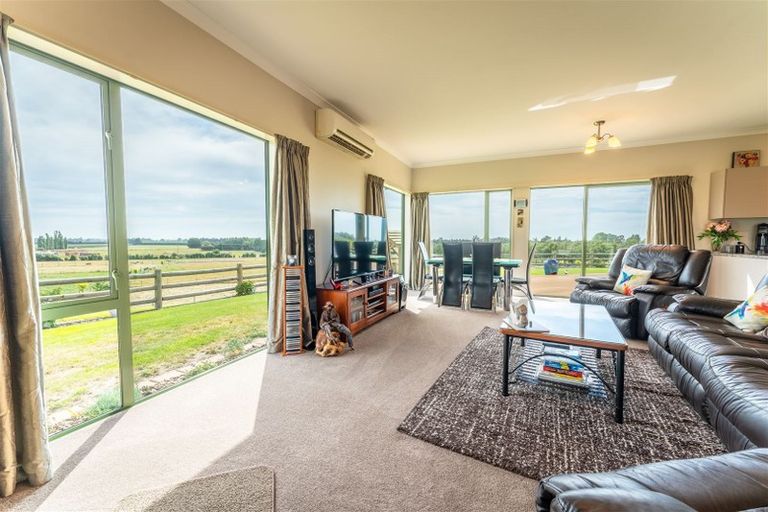 Photo of property in 591 Pleasant Point Highway, Levels, Timaru, 7975