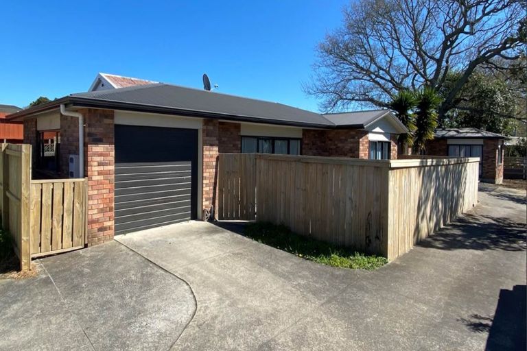 Photo of property in 95a Princes Street, Pukekohe, 2120
