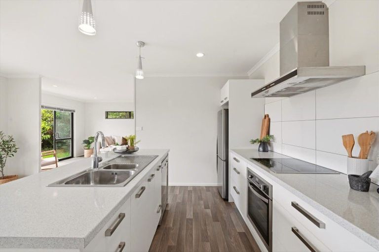 Photo of property in 5 Bryan Gallagher Place, Welcome Bay, Tauranga, 3175