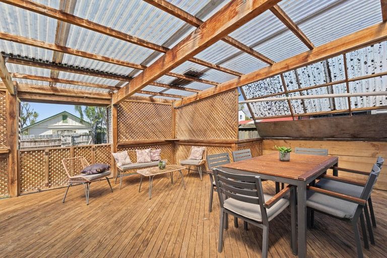 Photo of property in 30 Carrick Street, Mairehau, Christchurch, 8013