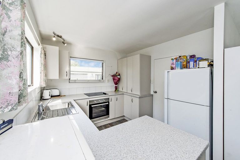 Photo of property in 8 Saint James Street, Southbridge, 7602