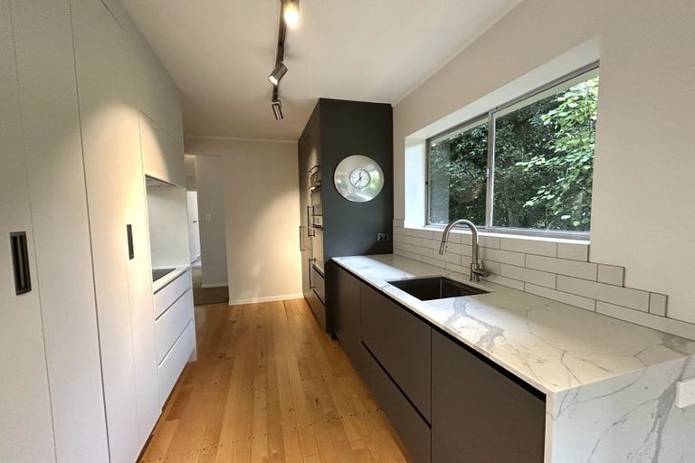 Photo of property in 2/13 Park Avenue, Takapuna, Auckland, 0622