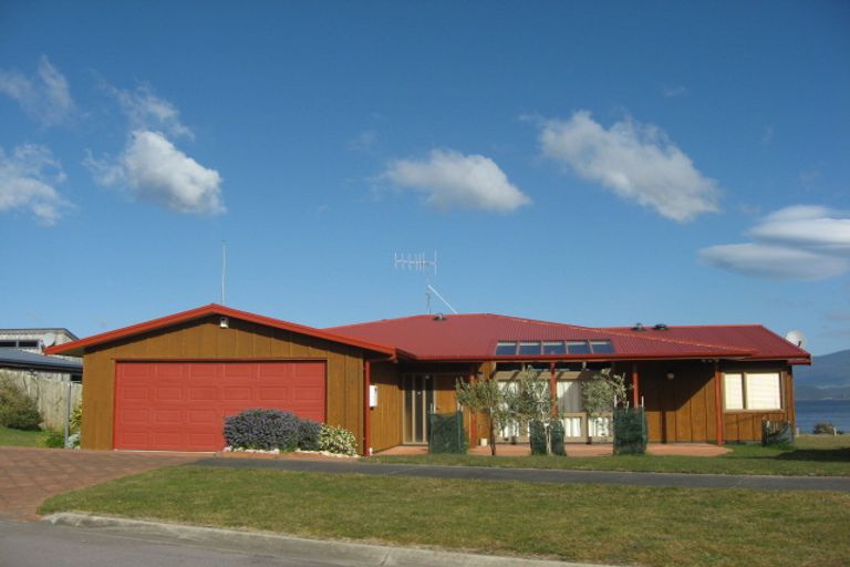 Photo of property in 4 Te Ariki Drive, Kuratau, Turangi, 3381