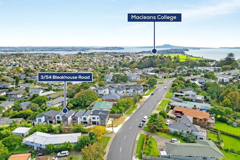 Photo of property in 54c Bleakhouse Road, Howick, Auckland, 2014