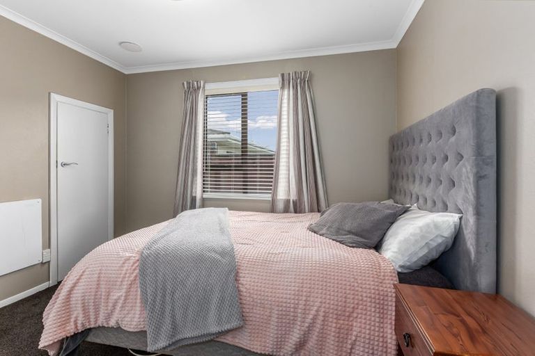 Photo of property in 24 Wilford Street, Wallaceville, Upper Hutt, 5018