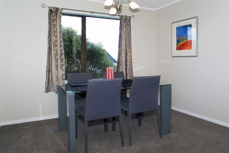 Photo of property in 10b Coventry Close, Ascot Park, Porirua, 5024