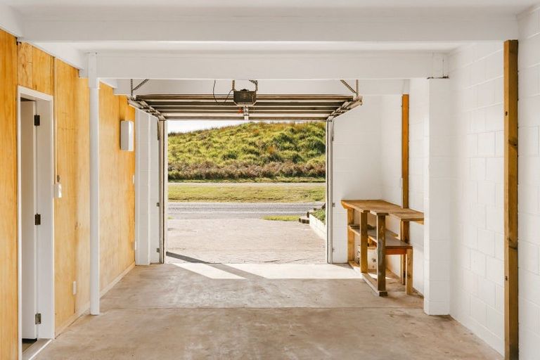 Photo of property in 678 Papamoa Beach Road, Papamoa Beach, Papamoa, 3118