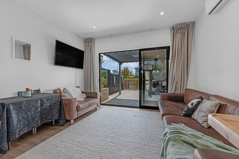 Photo of property in 4 Timbermill Road, Whenuapai, Auckland, 0618