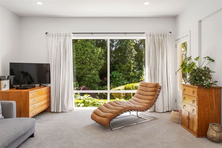 Photo of property in 25 Chepstow Avenue, Fendalton, Christchurch, 8052