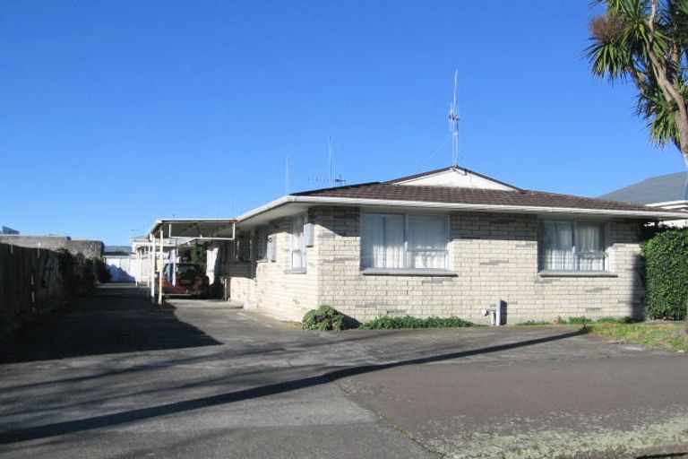 Photo of property in 310 Broadway Avenue, Palmerston North, 4414