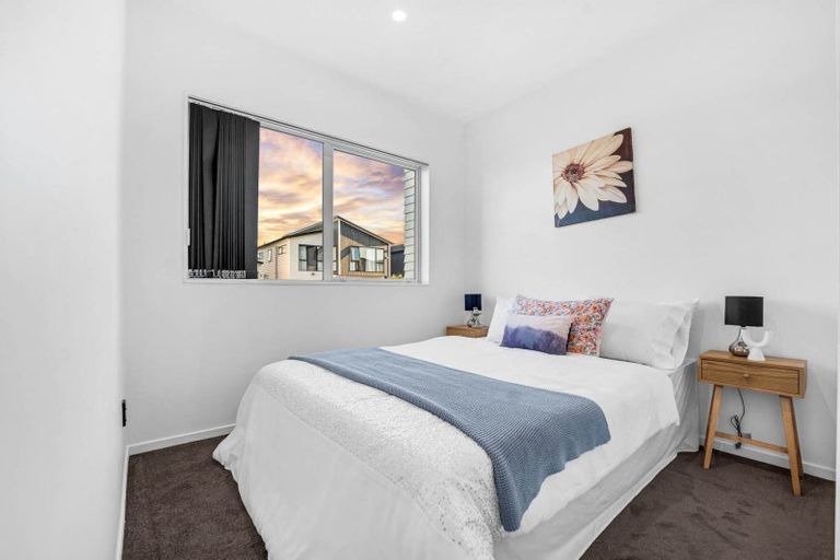 Photo of property in 20 Herekino Street, Westgate, Auckland, 0814