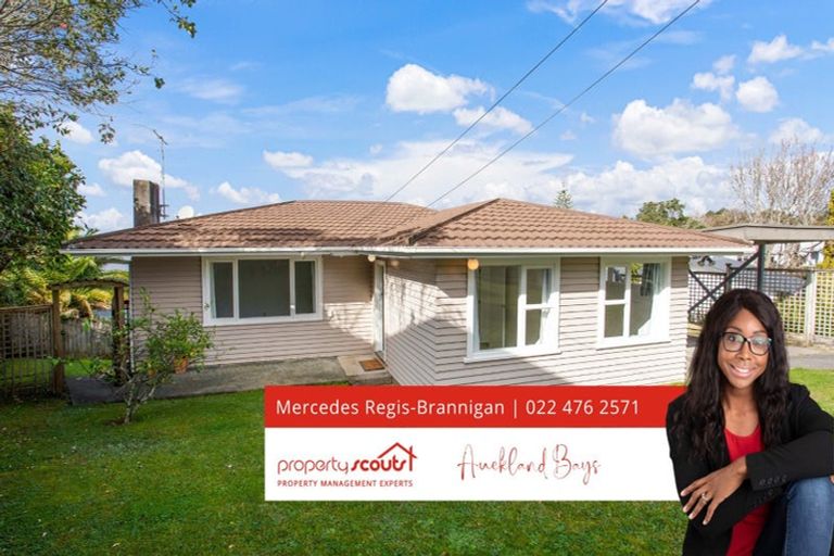 Photo of property in 2/701 East Coast Road, Browns Bay, Auckland, 0630