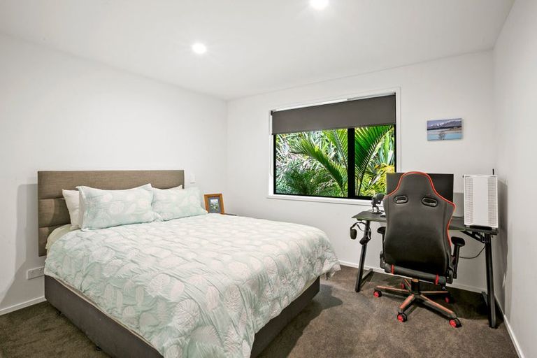 Photo of property in 7c Pipitea Place, Whalers Gate, New Plymouth, 4310