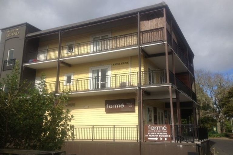 Photo of property in The Grand Apartments, 2d/4 Kell Drive, Albany, Auckland, 0632