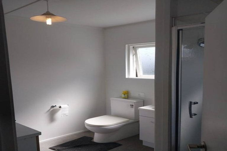 Photo of property in 1/100 Sunrise Avenue, Mairangi Bay, Auckland, 0630