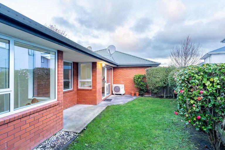 Photo of property in 2/16 Peverel Street, Riccarton, Christchurch, 8011