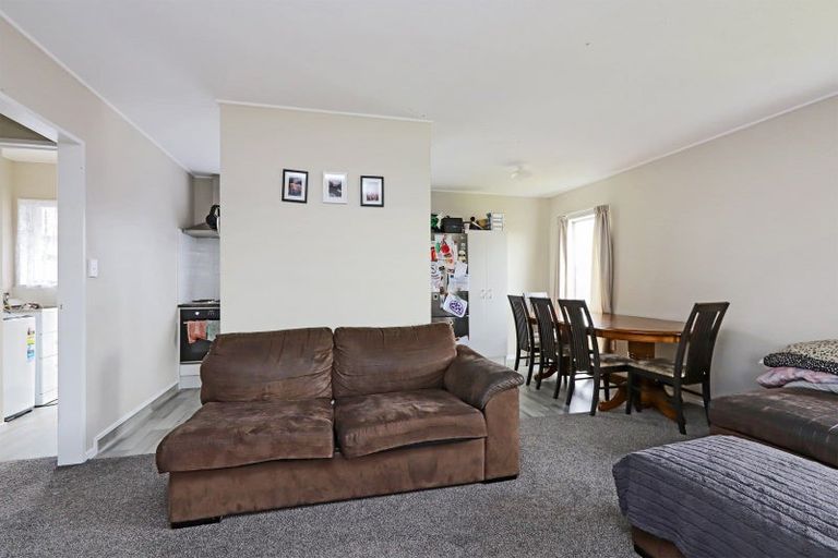 Photo of property in 2 Kilkee Terrace, Flaxmere, Hastings, 4120