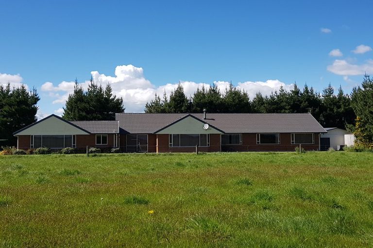 Photo of property in 1245 Hoskyns Road, Kirwee, Christchurch, 7671