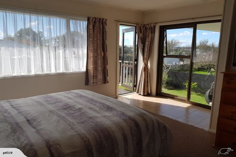 Photo of property in 54 Third View Avenue, Beachlands, Auckland, 2018