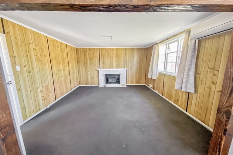 Photo of property in 206 Balmoral Drive, Tokoroa, 3420