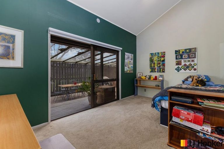Photo of property in 180 Carnoustie Drive, Wattle Downs, Auckland, 2103