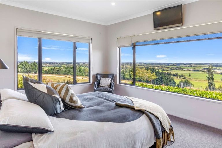 Photo of property in 1521 Dipton Winton Highway, Centre Bush, Winton, 9782