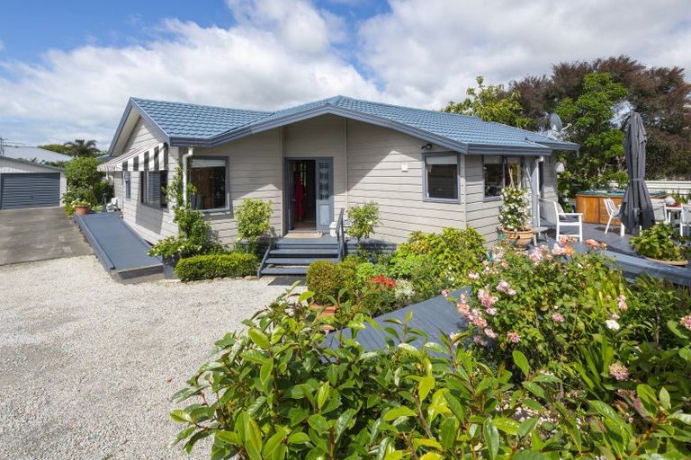 Photo of property in 22 Ruru Avenue, Lytton West, Gisborne, 4010