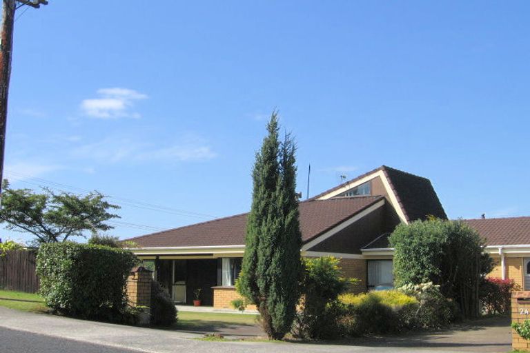 Photo of property in 2 Wharepaina Crescent, Springfield, Rotorua, 3015