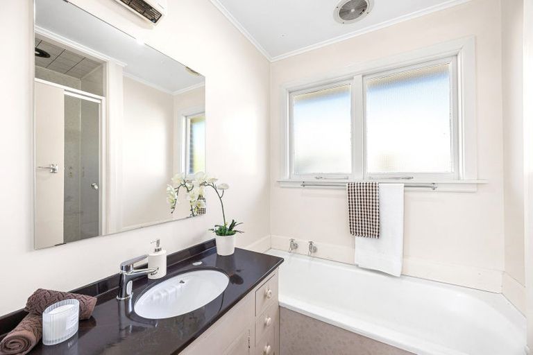 Photo of property in 48 Baynes Street, Burwood, Christchurch, 8083