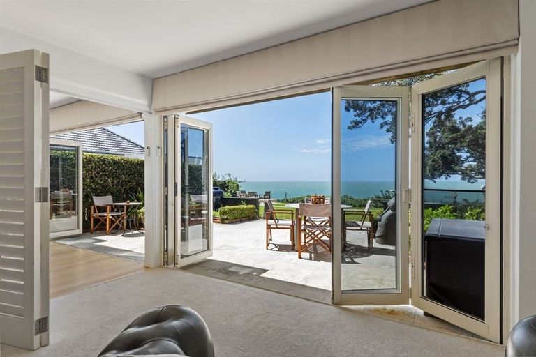 Photo of property in 1/21 Clifton Road, Hauraki, Auckland, 0622