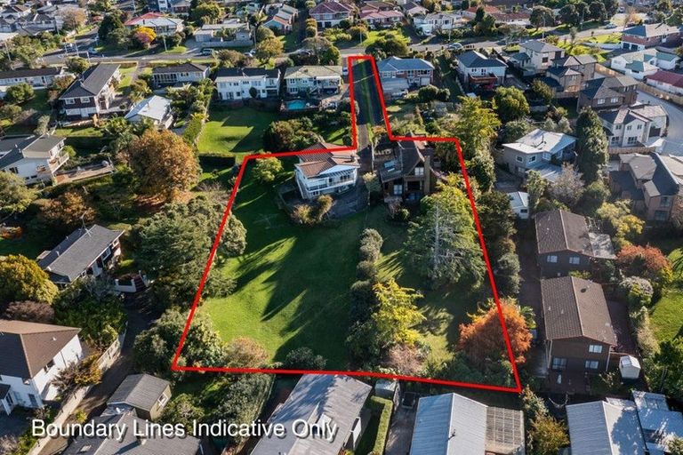 Photo of property in 14 Greenhill Crescent, Pakuranga, Auckland, 2010