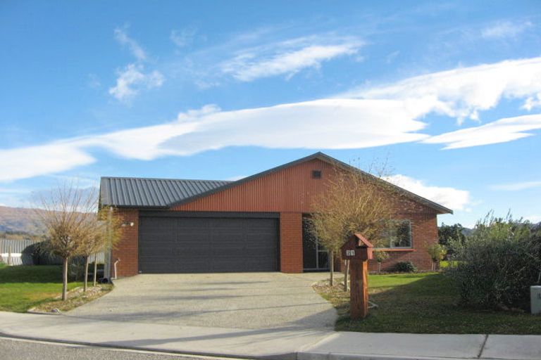 Photo of property in 21 Walnut Grove, Alexandra, 9320