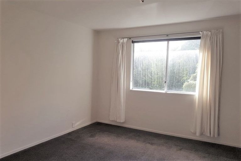 Photo of property in 2/16 John Street, Titahi Bay, Porirua, 5022