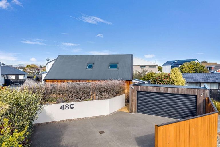 Photo of property in 3/48 Mcfaddens Road, St Albans, Christchurch, 8052