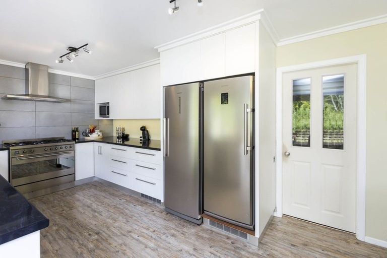 Photo of property in 46 Bridge Road, Birchville, Upper Hutt, 5018